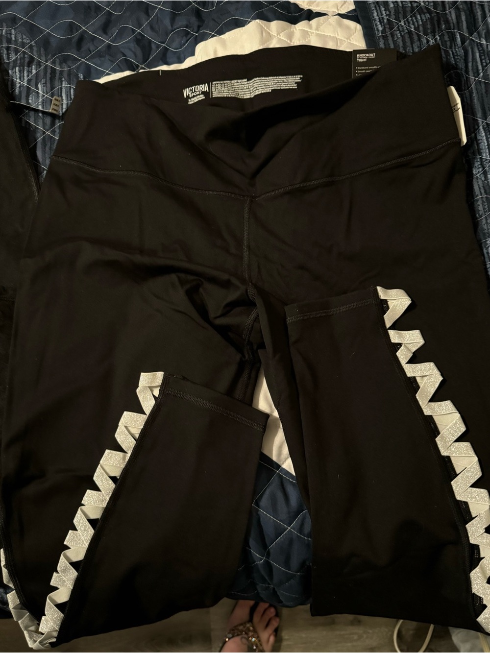Victoria sport by Victoria secret knockout leggings